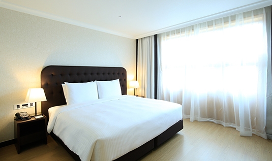 호텔-주니어스위트(킹)-조식불포함