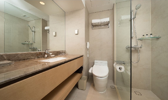 스탠다드 트리플